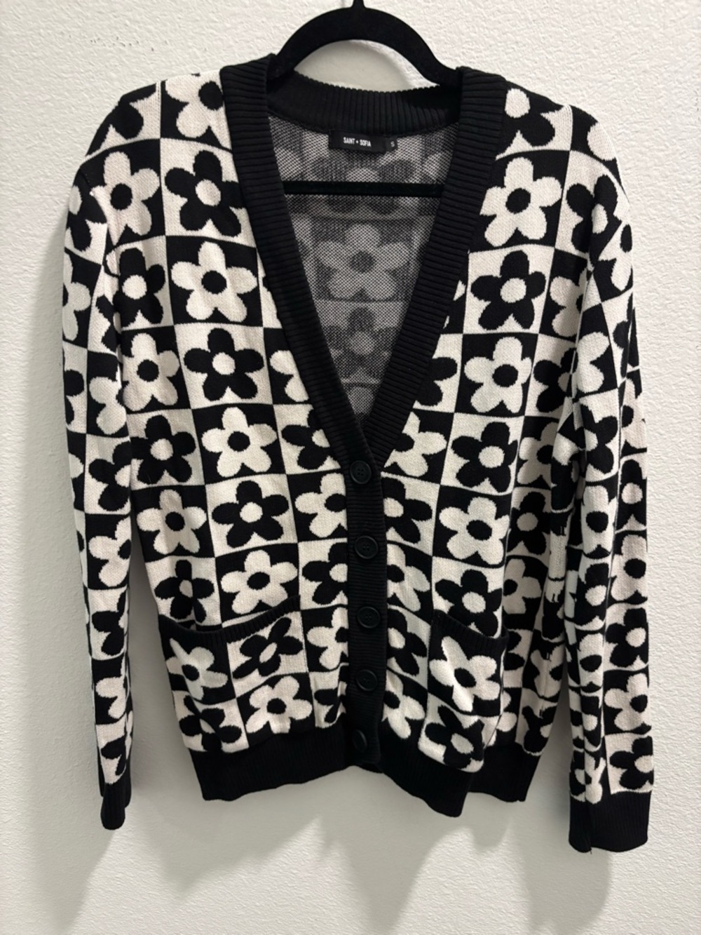 Saint + Sofia Black & White Floral Checker V-Neck Cardigan, size S